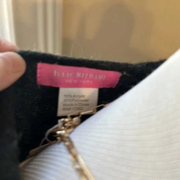 Isaac Mizrahi Cape, Black & Grey, NWOT, One Size - Picture 7 of 7